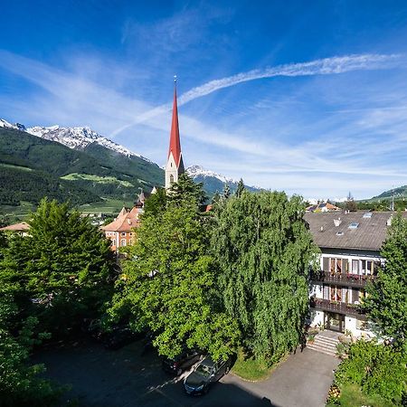 Hotel Pension Schweitzer Silandro Extérieur photo