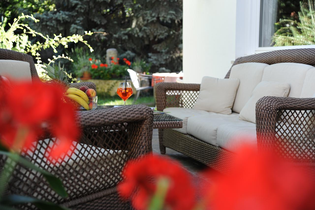 Hotel Pension Schweitzer Silandro Extérieur photo